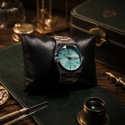 Viktor Poedagar® Guilloche